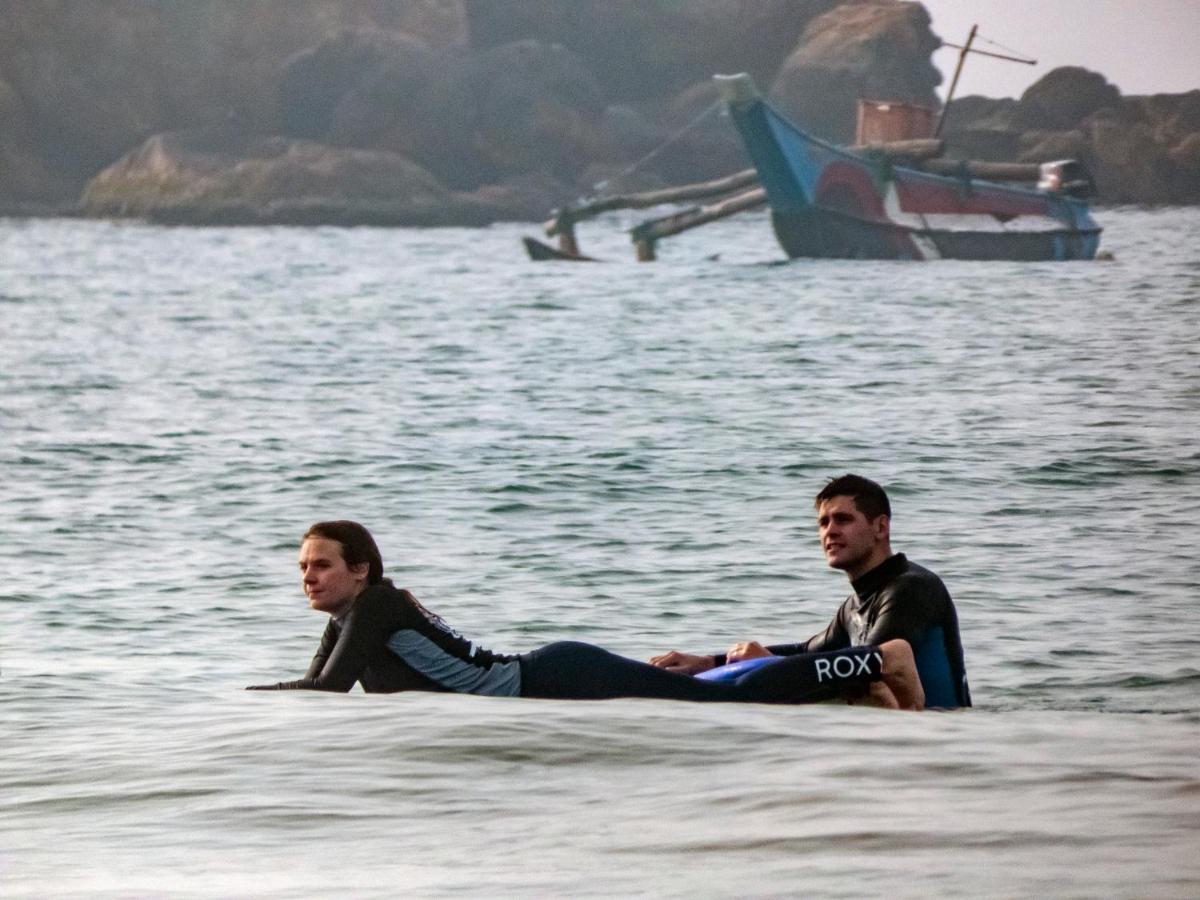 Hostel Surf & Party Weligama Zewnętrze zdjęcie