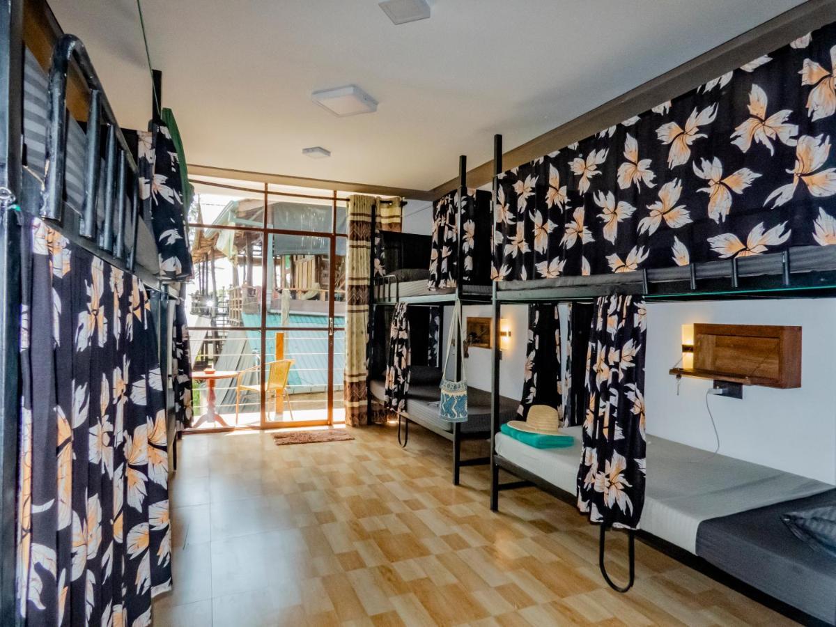 Hostel Surf & Party Weligama Zewnętrze zdjęcie