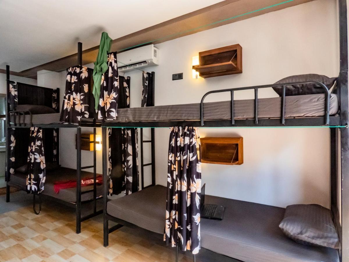 Hostel Surf & Party Weligama Zewnętrze zdjęcie